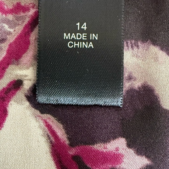 Ann Taylor Ruffled Front Sleeveless blouse Mauve and Pink - Picture 4 of 6